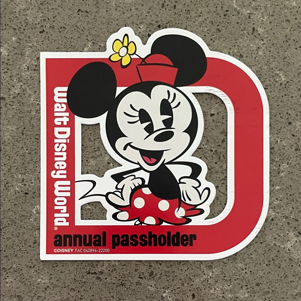 Disney Minnie Mouse Magnet